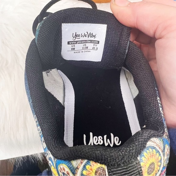 Yes We Vibe Peace and Mandala Feathers design Lightweight Vegan sneakers 8 - Picture 8 of 8